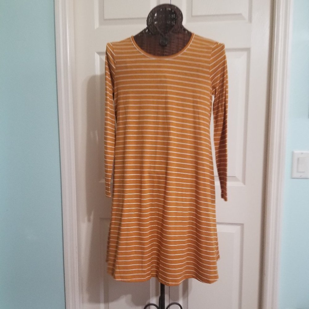 TWO BEAUTIFUL Maternity Long Sleeve T-Shirt Dress